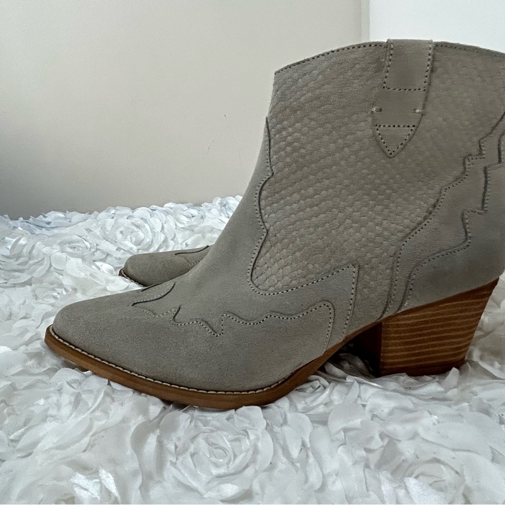 Matisse Daphne Tan Leather Western Ankle Boots 10M NWOT - Picture 5 of 9